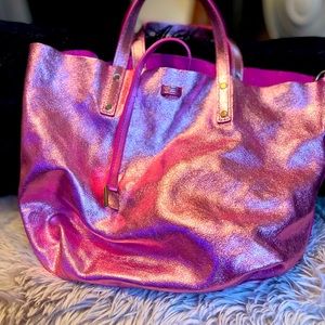 Tiffany & Co hang bag ♥️